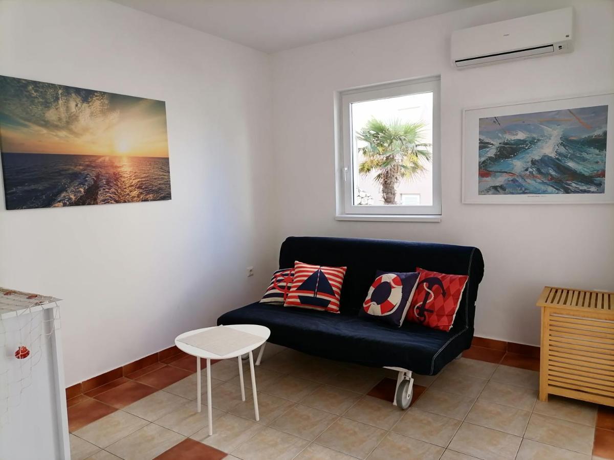 Apartment Nano-maris Novalja